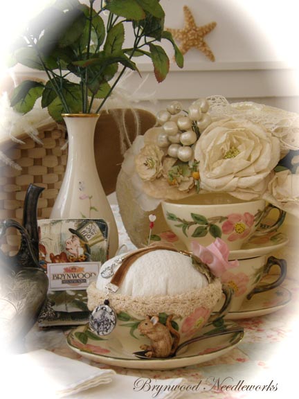 [AliceTeaPartyClose.jpg]