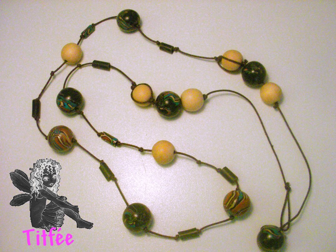 [collier+boules+alternees+logote.jpg]
