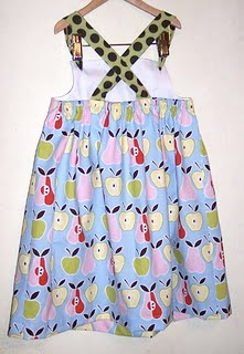 Creative ideas for you: Little Girls Apron Dress