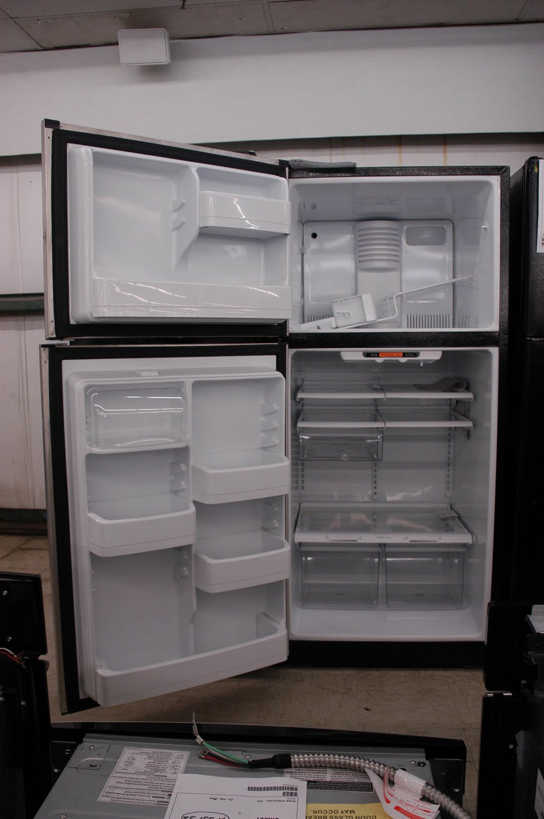 Appliance Direct Video Blog GE 17.9 Cu. Ft. Stainless TopFreezer