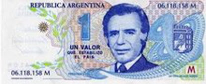 Un Peso  =  Un Dolar