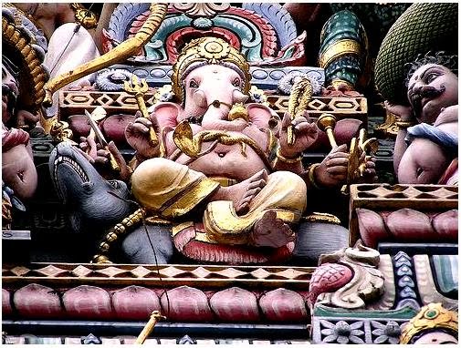 [ganesh.JPG]