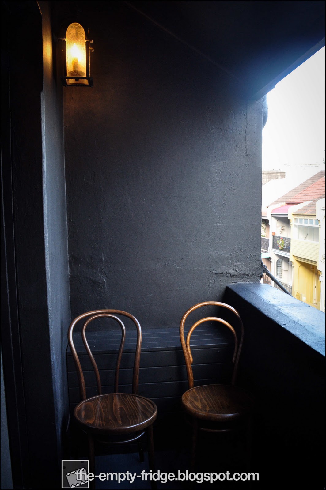 The Empty Fridge. 10 William St The Wine bar with no name & amazing