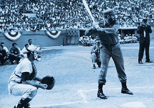 Fidel jogando beisebol