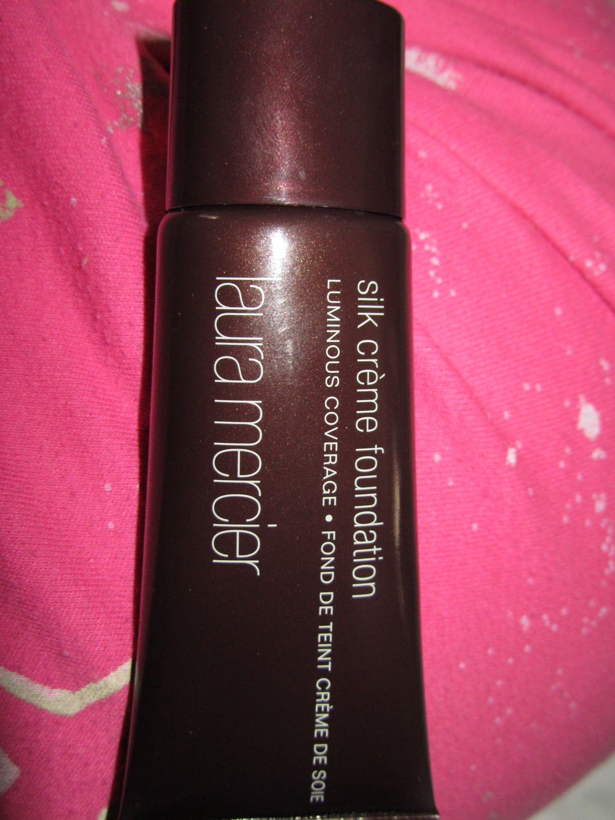 Laura Mercier Silk Creme Foundation Review/ Swatches!!