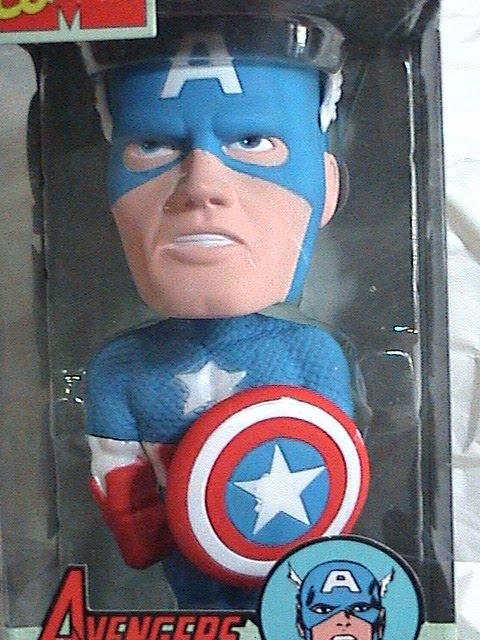 captain america bobble head