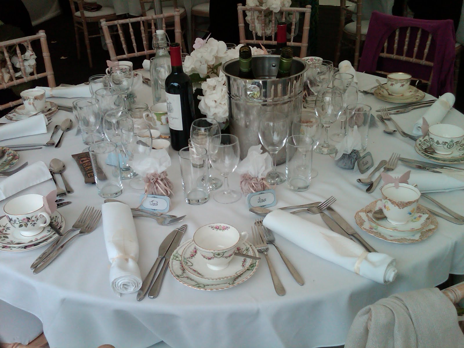 The Wedding Daze Bespoke Wedding & Event Planners Vintage Crockery