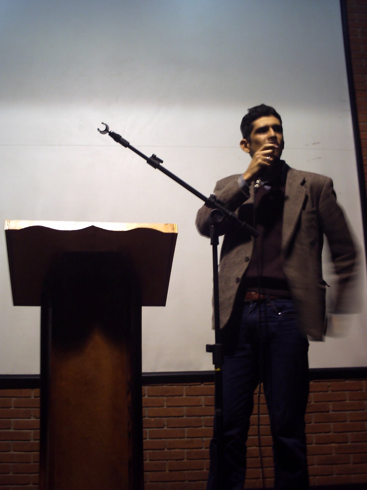 [pict0090.jpg]