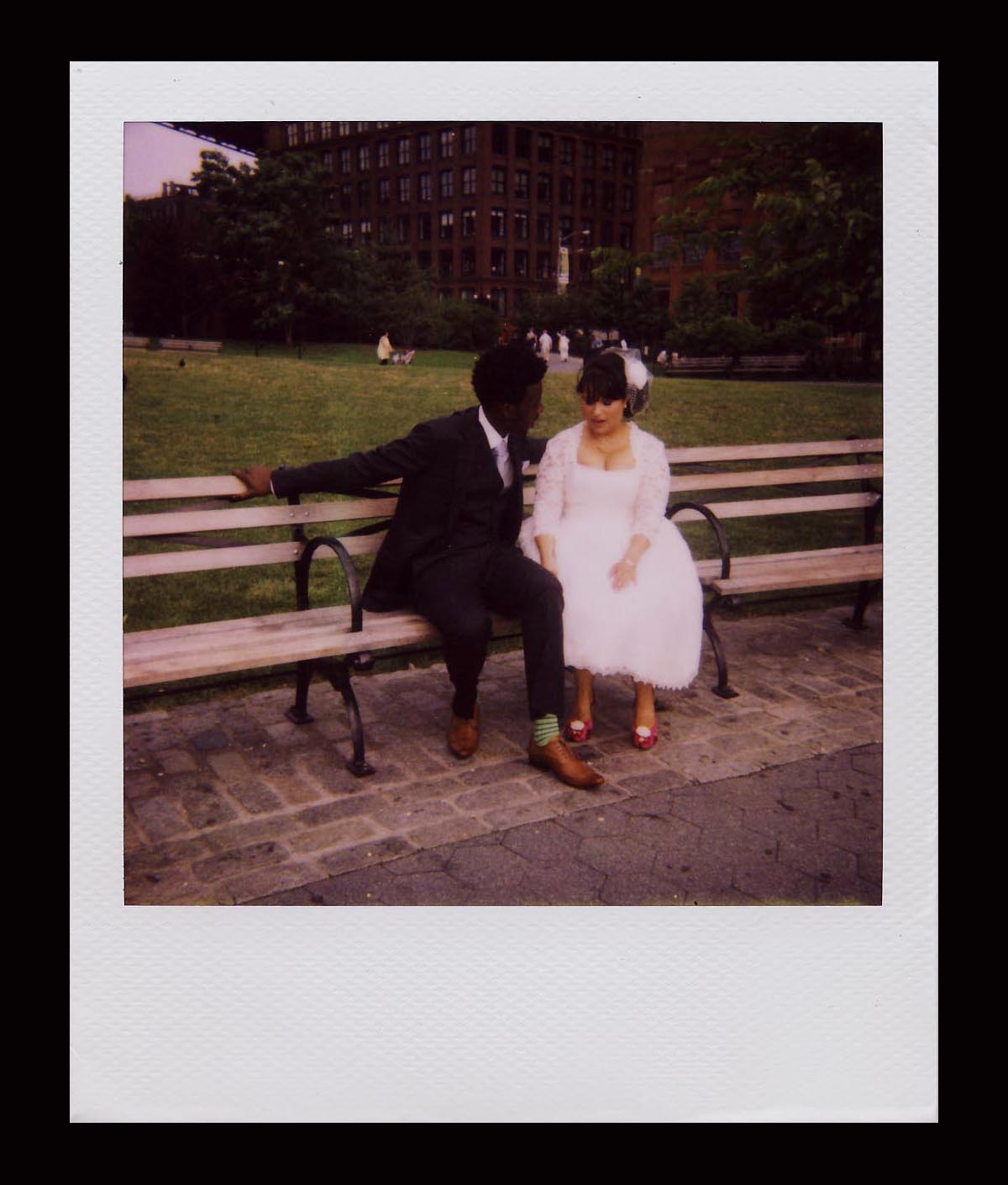 [on+bench+w+blk.jpg]
