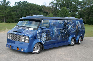 Mighty Lists: 12 awesome custom vans