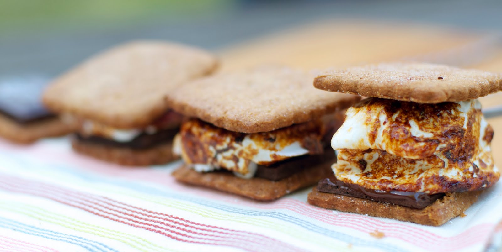 Megan Homemade: S'mores from Homemade Marshmallows and Graham Crakers