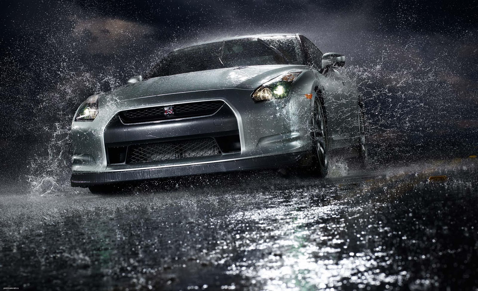 Wallpaper: November 2010