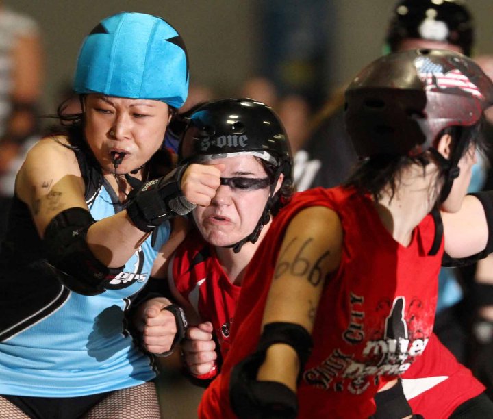 Iowa Roller Derby Diaries MIR Vs. Sioux City The Sights