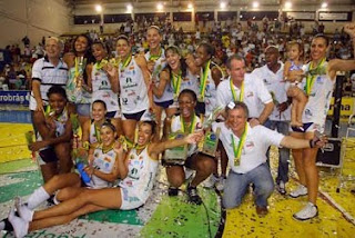 Catanduva BC (SP) Campeão Brasileiro Feminino de Basquetebol de 2009
