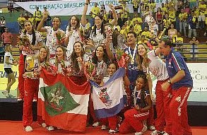 Cativa Campeã Brasileira Feminino da 2ª Divisão de Voleibol de 2009