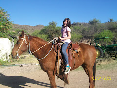 Ana Paula en el Rancho cerca de San Pedro