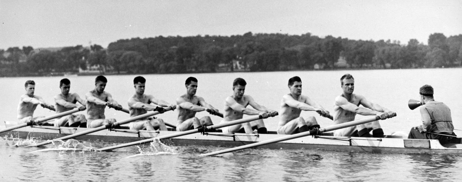 VINTAGE MEN The Men's Crew at the University of Wisconsin (18921977)