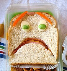 [terrified+sandwich.jpg]