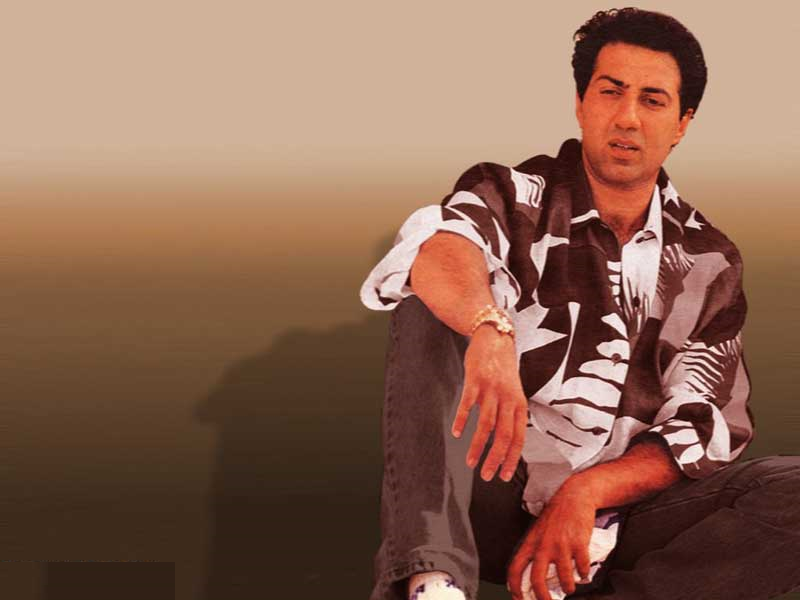 Hot Bollywood Actors,Bollywood Actors: Bollywood Actor Sunny Deol