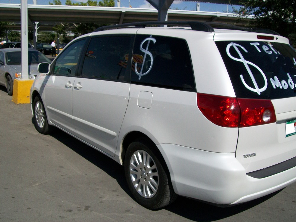Auto-Fest: Toyota Sienna usada 2007, seminueva