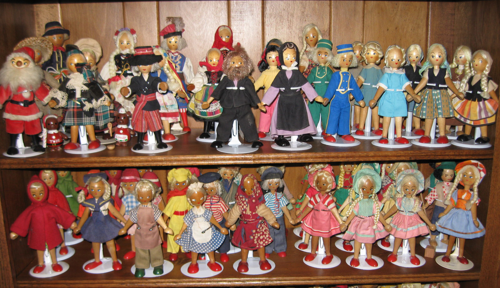 Anna Q's Attic Collecting character wooden Polish dolls