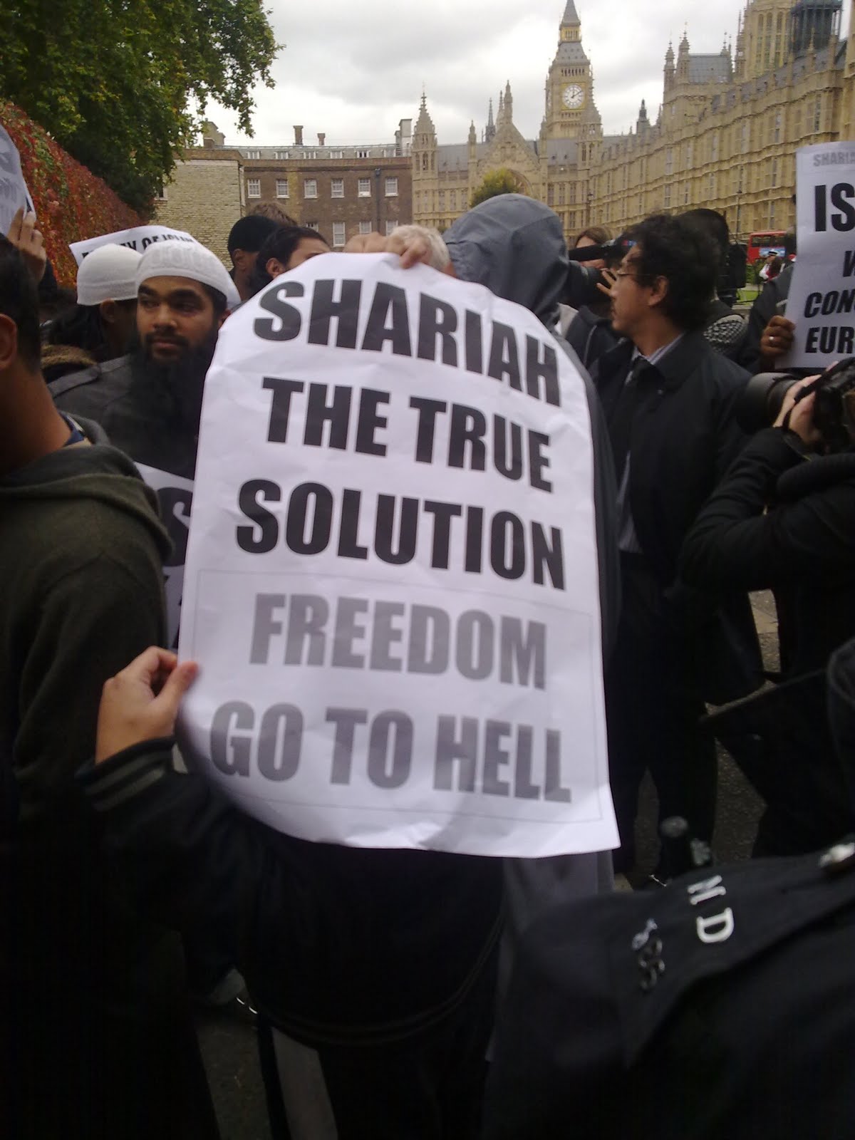 [Freedom+Go+to+hell.JPG]