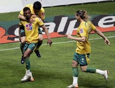 [Veloso+Reuters.jpg]