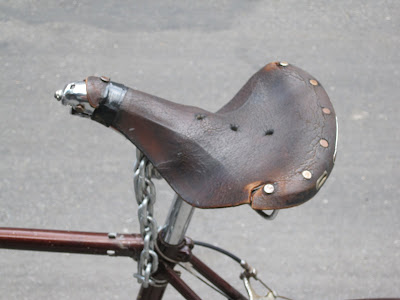 wiggle brooks saddle