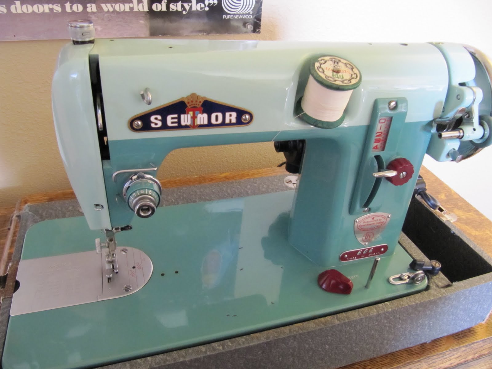 25 best My collection of sewing machines images on Pinterest | Sewing