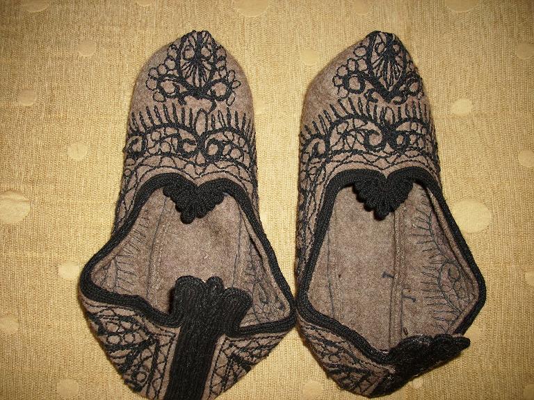 Родопски носии и аксесоари