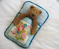 Voile sleeping bag for bear