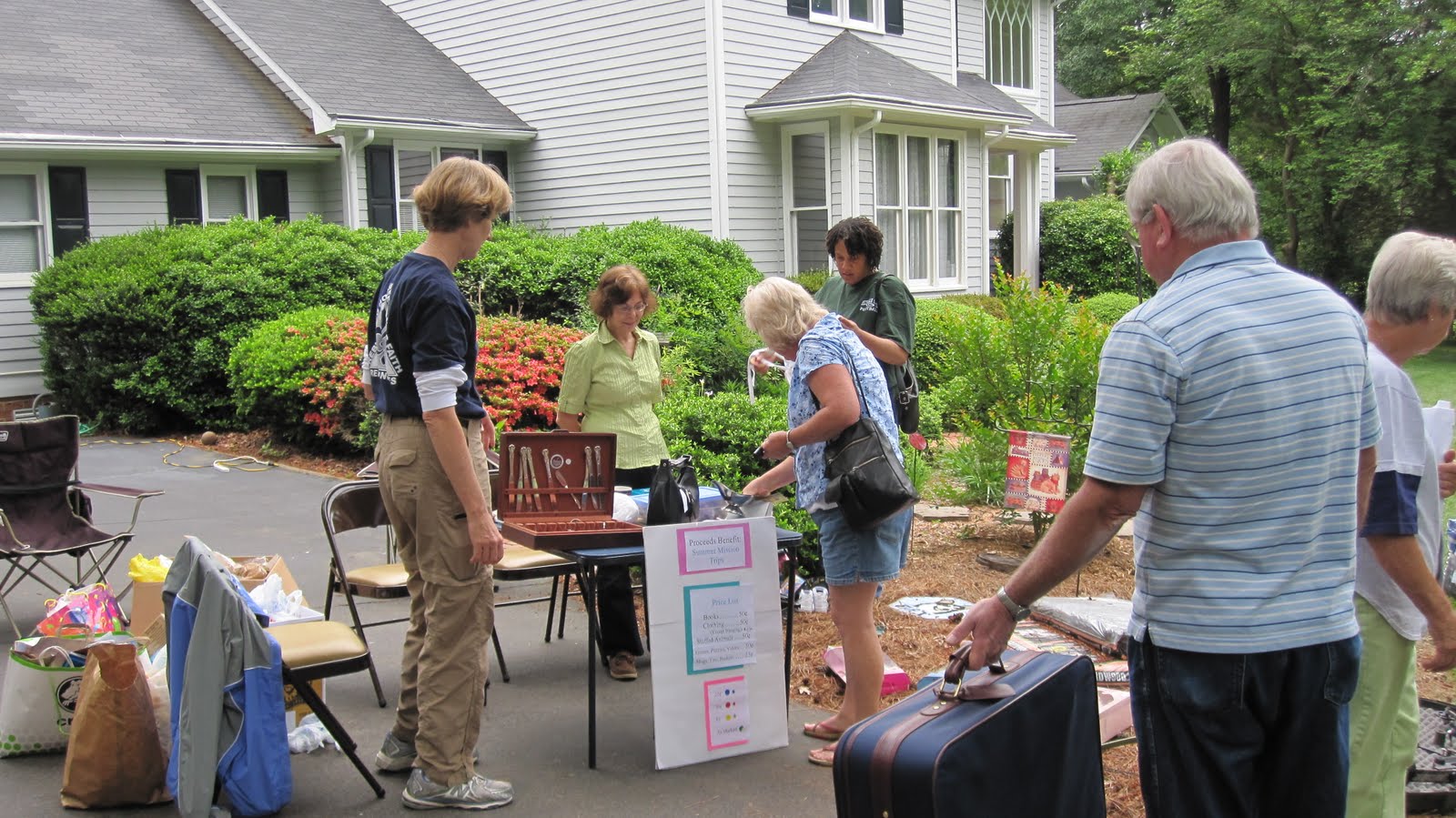 Dulacmissiontrip Dulac Mission Yard Sale a Great Success!