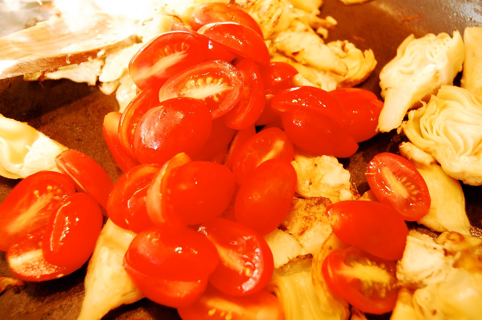 Red Door Epicure panroasted chicken breast with artichoke hearts and