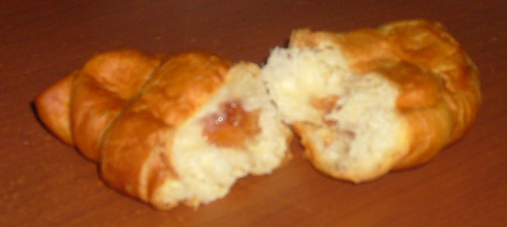 Foodland: Chipita Croissant