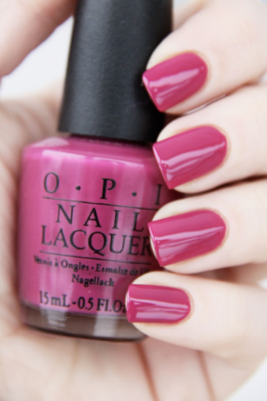 Nails by Catharina: OPI All that razz-berry