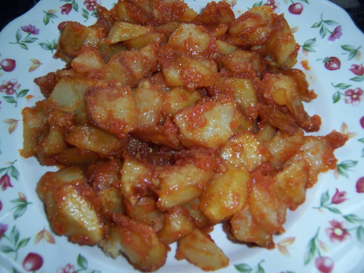 [patatas+con+tomate.jpg]