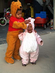 Pooh and Piglet-Neighborhood Parade