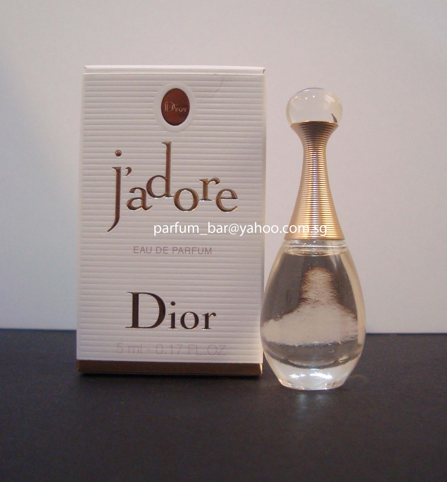Parfum Bar: Christian Dior Jadore