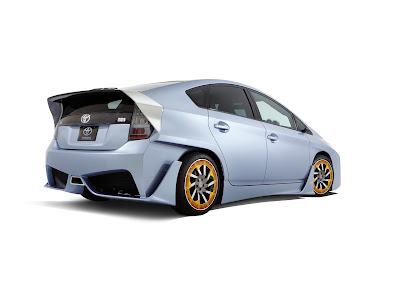 Actualidad Automotriz 2010 Toyota Prius C Amp A Custom Concepto