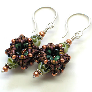 gwenbeads: Earrings and Beaded Beads