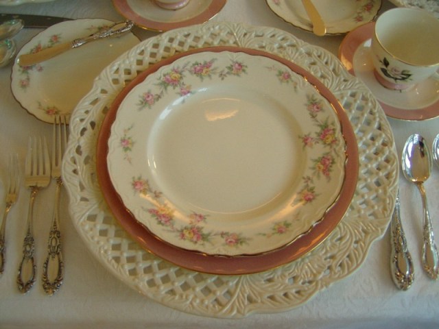 Cottage Tablescape with International Glenwood Dishware