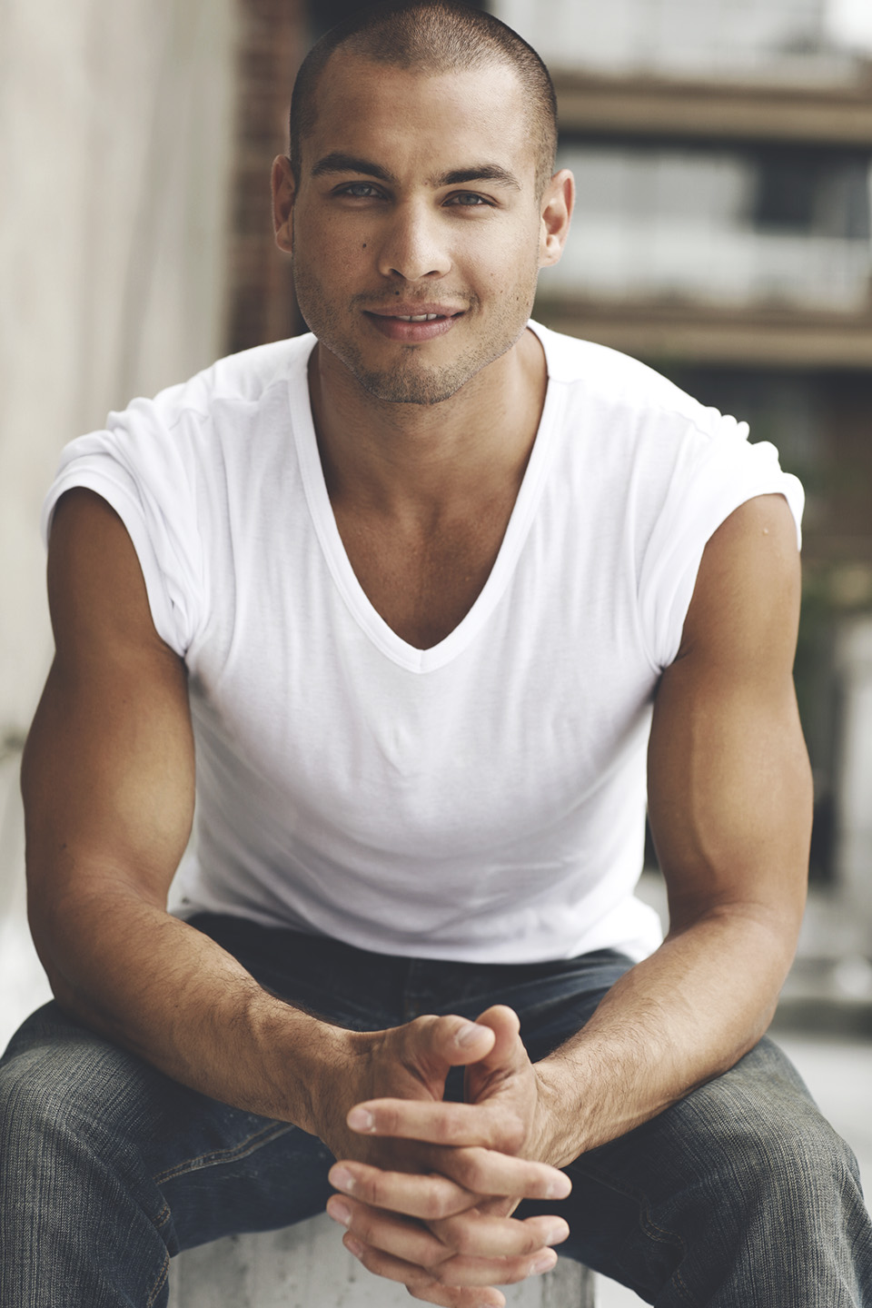 MODEL FEATURE: JONATHAN