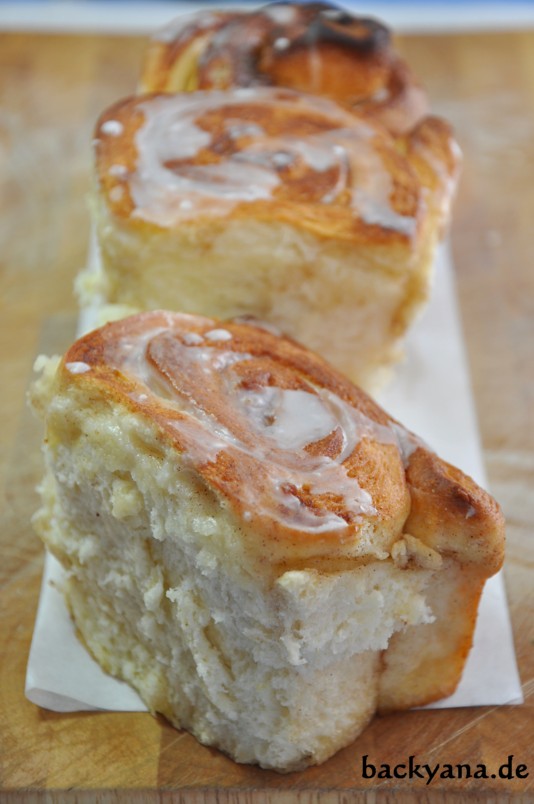 Backen mit Backyana: Amerikanische Zimtschnecken nach Cynthia Barcomi ...