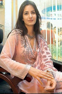 katrina kaif - Wallpapers and Videos