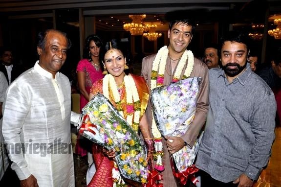 [Soundarya-Rajinikanth-Engagement-Photos-02.jpg]