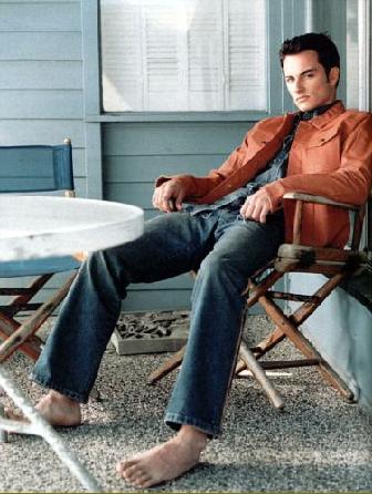Male Beauty Exposed: Kerr Smith