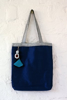 Pure Ghee Designs : Cool conference bags