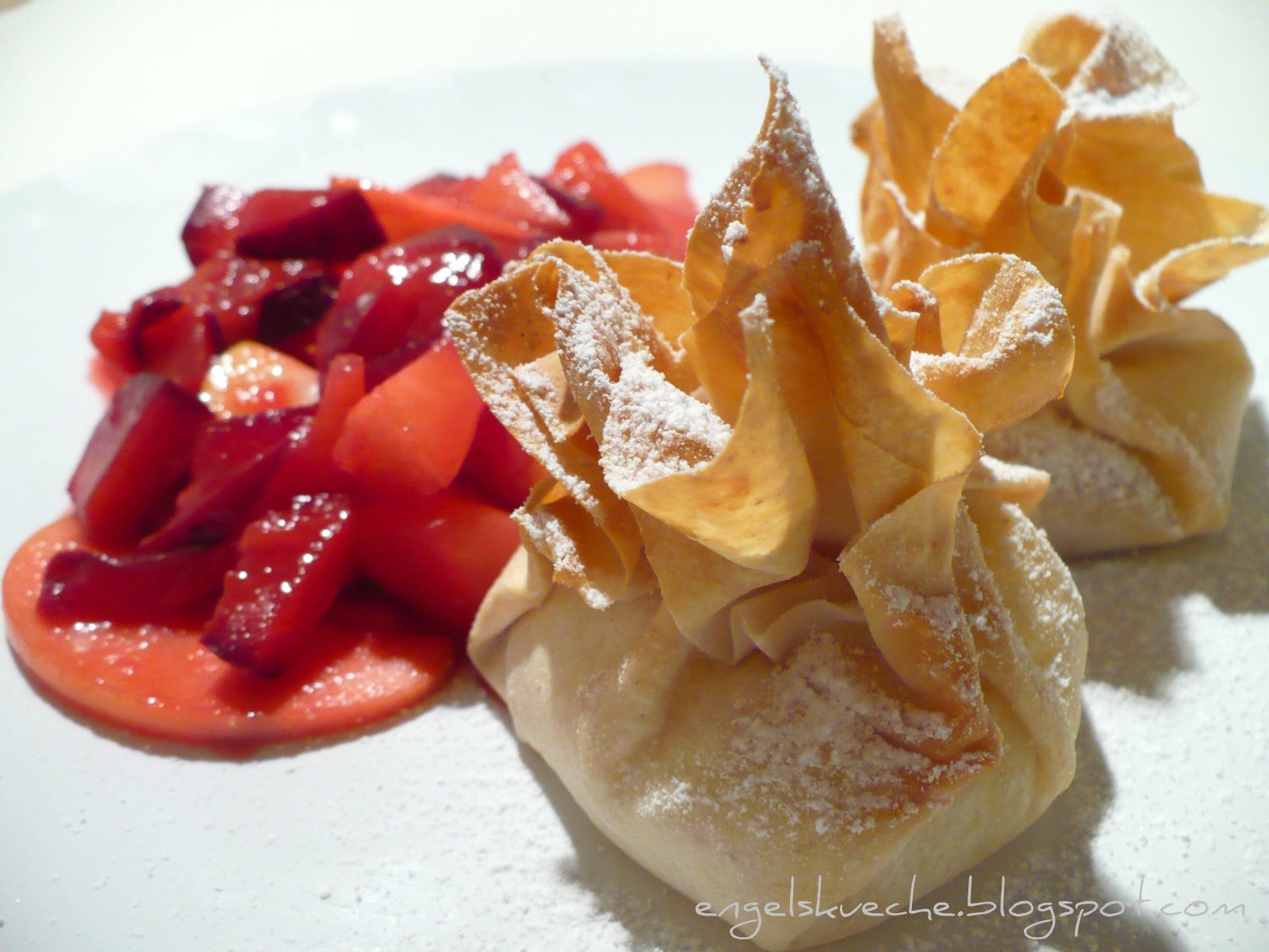 Essen aus Engelchens Küche: Topfen-Teigtaschen mit Apfel-Pflaumen-Zimt ...