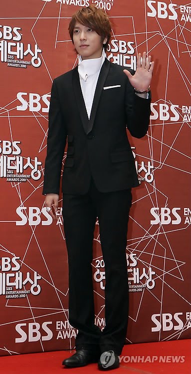 CN Blue LOVE~: SBS Entertainment Awards 2010