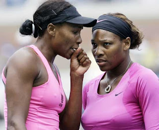 Serena Williams Sexy Bikini Swimsuit: Venus Williams with her sister